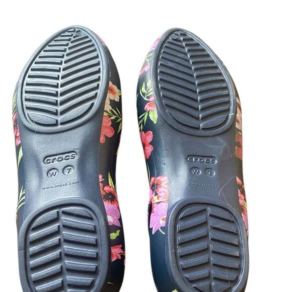 Crocs  Eve Floral sling backs - Picture 2 of 11